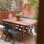 Trastevere Art And Books Luxury * Rom