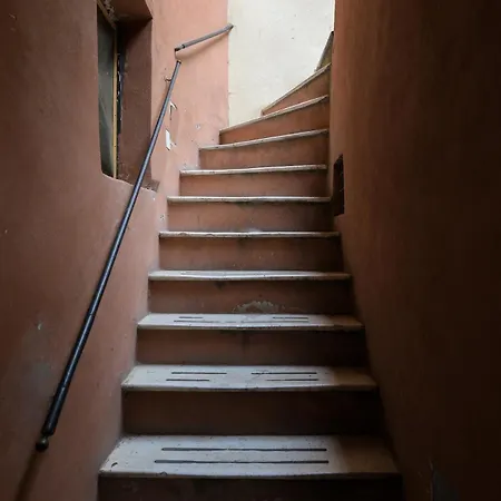 Trastevere Art And Books Luxury