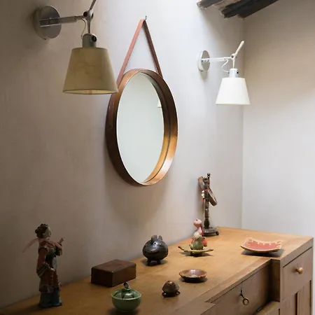 Trastevere Art And Books Luxury ローマ