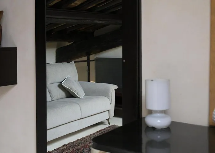 דירה Trastevere Art And Books Luxury *