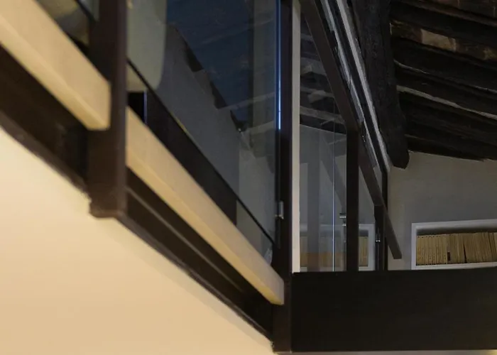 Trastevere Art And Books Luxury דירה *